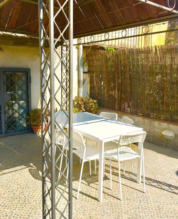 Loft In Palazzo Trina 1600D.C. Apartamento Nápoles Exterior foto